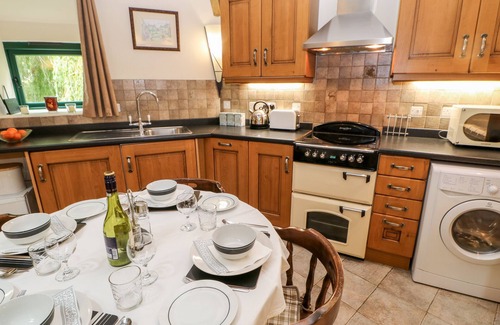 Richmond Cottage | Family-Friendly Getaway at The Wheelhouse in Barton