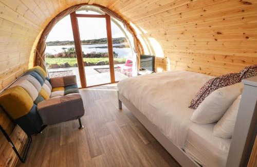 Burtonport House | Ocean View Retreat at The Wheelhouse Pod No 8