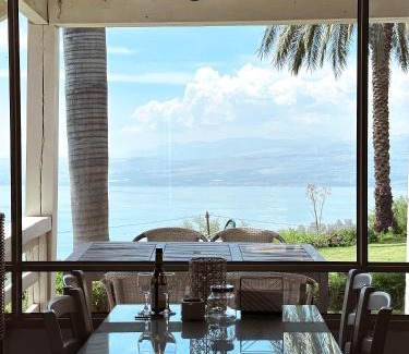 Ramot Ski Chalet | Serene Oceanfront Retreat at The White Chalet View