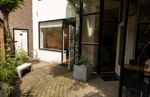 Zwolle Apartment | Pet Friendly Retreat at Almelose Kanaal - Rated 8.9/10