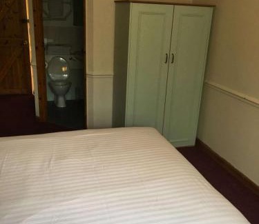 Cambridge Bed & Breakfast | Family-Friendly Getaway at The White Horse Inn