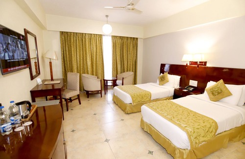 Katra Hotel | Experience The White Hotel Katra: 4-Star Excellence Awaits
