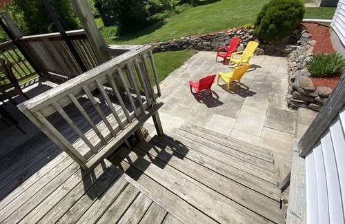 New Tecumseth Cottage | Discover The White House on the Hill - Family-Friendly Retreat