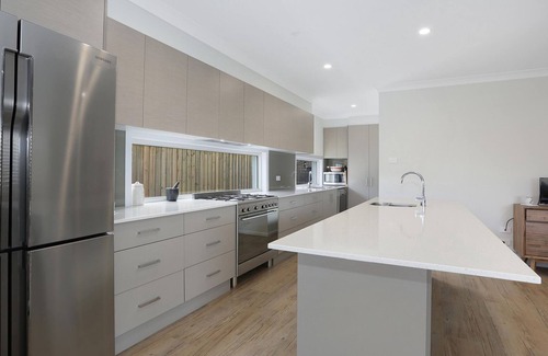 Yamba House | Oceanfront Escape at The White House Yamba for Couples