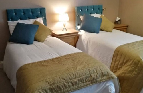 Foxley House | Discover The White Pheasant: Family-Friendly & Breakfast Included