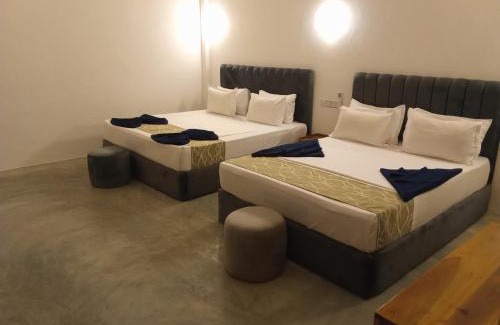 Pottuvil Division 2 Hotel | The White Pillow Hotel Arugam Bay