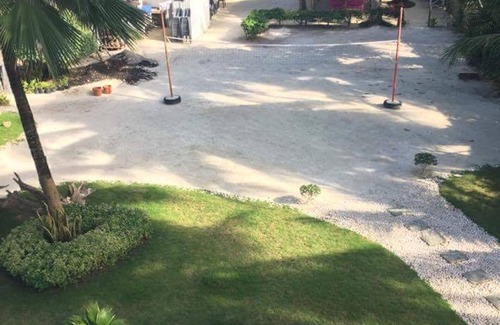 Libaong House | Experience The Whitehouse by the Sea with Ocean Views