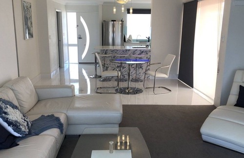 South Yunderup House | Oceanfront Retreat at The Whitehouse - South Yunderup