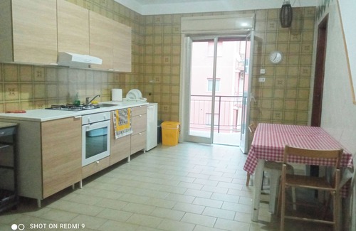 San Cataldo House | Comfortable and Inviting Stay for Families