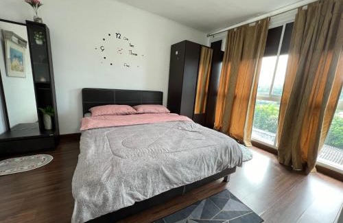 Talat Nuea Apartment | Enjoy a Poolside Retreat at The Wide Condo by Guide Sabai