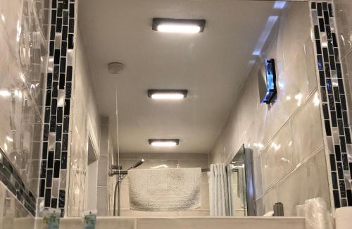 Watton Hotel | Cozy Retreat at The Willow House - Pet Friendly Stay!