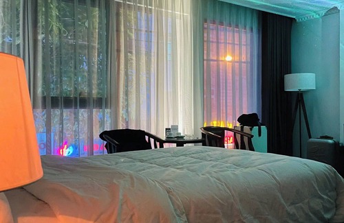 Lao Cai Hotel | Affordable Comfort at Lao Cai Central Hotel with Breakfast