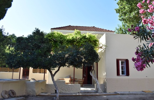 Ixia Villa | Experience the Windmill Villa: A Traditional Rhodian Retreat