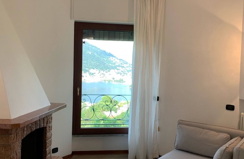 Como House | Tranquil Retreat Overlooking Lake Como with Spa & Hot Tub