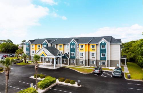 North Carolina Coast Hotel | Relaxing Ocean View Retreat at The Windstar Hotel