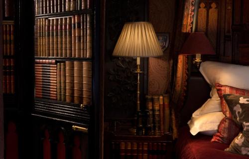 Old Town Hotel | Enchanting Stays at The Witchery by the Castle, 5-Star Gem