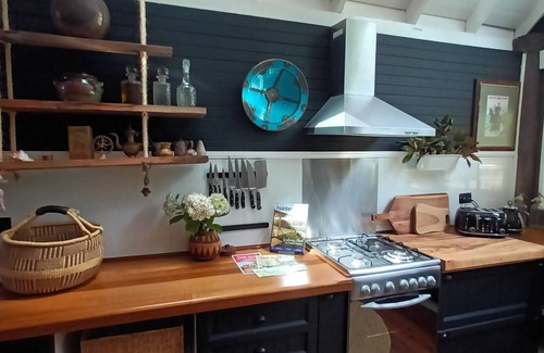 Wollombi House | Unforgettable Stay at the Wollombi Treehouse - 10/10 Rated