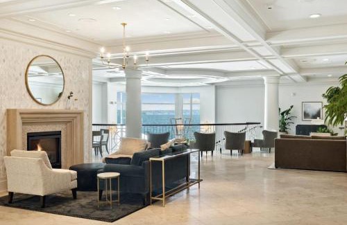 Lakeview Hotel | Discover Woodmark Hotel & Still Spa: Pet-Friendly Retreat