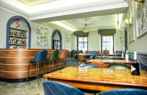 Aberdour House | Exclusive Stay at The Woodside Hotel Aberdour - 10/10 Rated