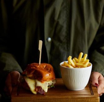 Northington Hotel | Explore The Woolpack Inn: Pet-Friendly & Wheelchair Accessible