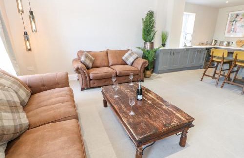 Northallerton House | Discover The Workshop: Pet & Child Friendly Comfort Awaits