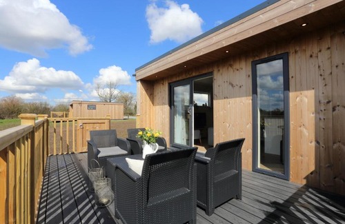 Loppington House | Experience The Wren: Pet & Child Friendly 4-Star Retreat