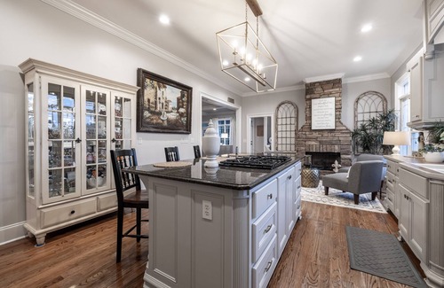 Simpsonville House | Experience The Wright Place: Pool, Hot Tub & 10/10 Rating