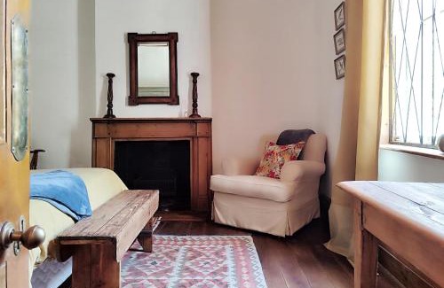 Adelaide House | Pet-Friendly Apartments in Adelaide, South Africa Await You