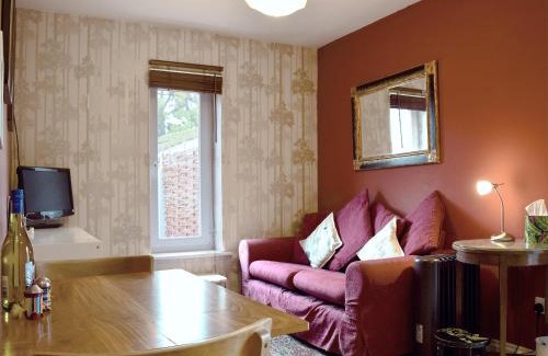 Barford House | Pet-Friendly Getaway at The Writing Room - Rated 8.2/10