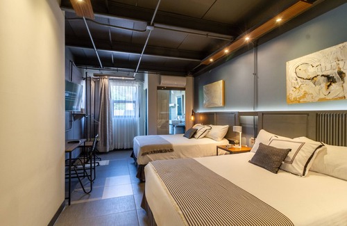 Providencia Hotel | Relaxing Retreat at The Yellow by DOT Boutique Hotel