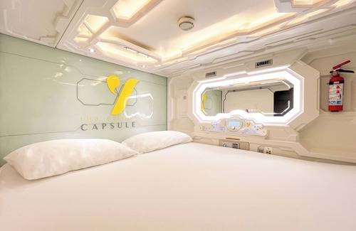 Cancun Hotel | Unbeatable Stay at The Yellow Capsule Cancun Near Airport