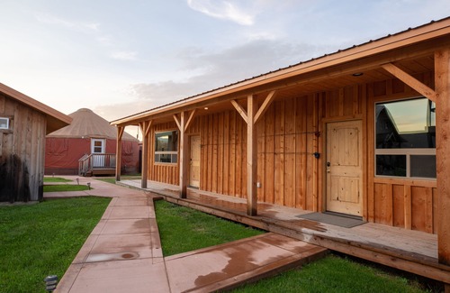 Craig Cottage | Guest Rated 9.6: The Yurt at Craig with Pool & Breakfast