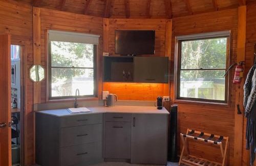 Bellawongarah House | Experience The Yurt at Lothlorien: Rated 8.6/10 by Guests