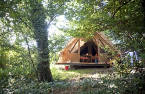 Dardilly RV Rental | Experience The Zenith Tent for Up to 6 Guests
