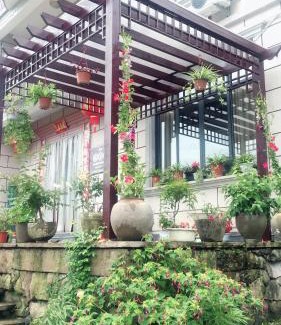 Taizhou Bed & Breakfast | Pet-Friendly Stay at The Zhang B&B with Breakfast Included