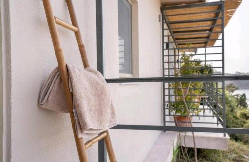 Lourdata Apartment | Oceanfront Thea Suites - Guest Rated 9.7 with Breakfast