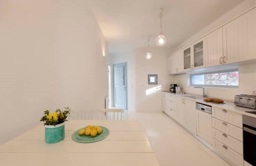 Nea Cryssi Akti Villa | Discover Thea Villas Paros: Villa Turquoise with Private Pool