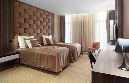 Olomouc Hotel | Elegant Theatre Hotel: 4-Star Comfort with Hot Tub & Breakfast