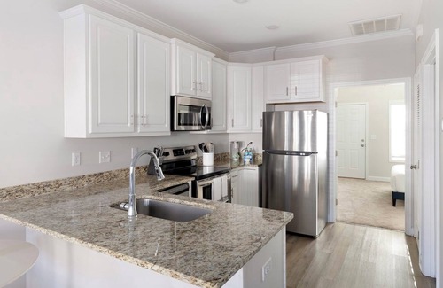 Huntsville Apartment | TheCottages 1BD 2 - One Bedroom Apartment, Sleeps 2