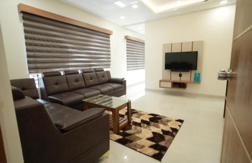 Mahe Apartment | Theeram Residency