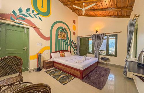 Kaul Hotel | Discover The Himalayan Living Whistling Pines: 4-Star Comfort