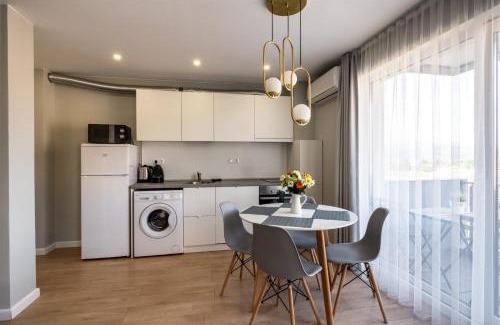 Velingrad Apartment | Experience TheHouse - Apartment Kamenitza with Pool & Spa