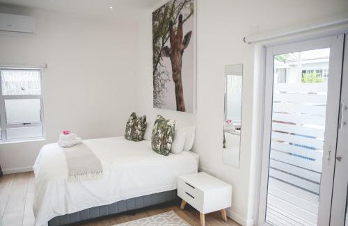 Franschhoek House | Exceptional Stay at theLAB Franschhoek with Spa & Ocean Views
