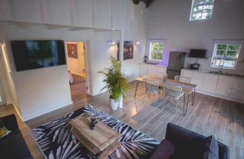 Franschhoek House | Exceptional Stay at theLAB Franschhoek with Spa & Ocean Views