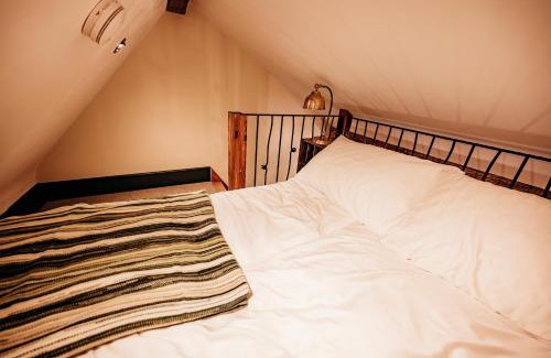 Haxey Apartment | Pet-Friendly Escape at ThePiggery No 14 Awaits You