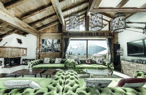 Mittelberg Ski Chalet | Relax in Beautiful Gardens and Terraces with Great Amenities