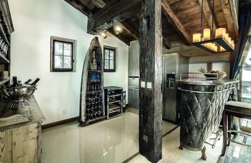 Mittelberg Ski Chalet | Relax in Beautiful Gardens and Terraces with Great Amenities