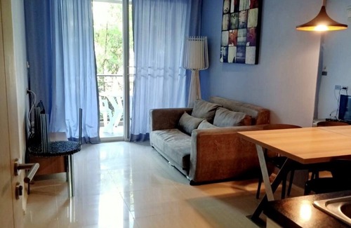 South Pattaya Condo | Relax by the Pool with Spa and Child-Friendly Amenities