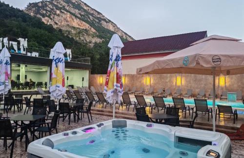 Baile Herculane House | Relaxing Escape at Thermae D'Olimpia & SPA - Adults Only