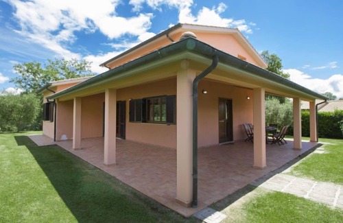 Sorano House | Relax at Thermae Villa 36 with Oceanfront Views & Spa